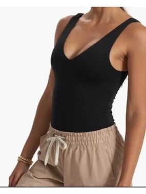 Vuori Women's DreamKnit Halo Bodysuit Black NWOT Size Small